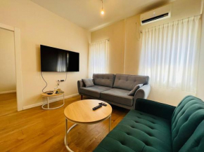 NEW! - LUXURY SUITE 1 MINUTE FROM THE BEACH